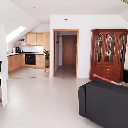 Apartment Dachgeschosswohnung *